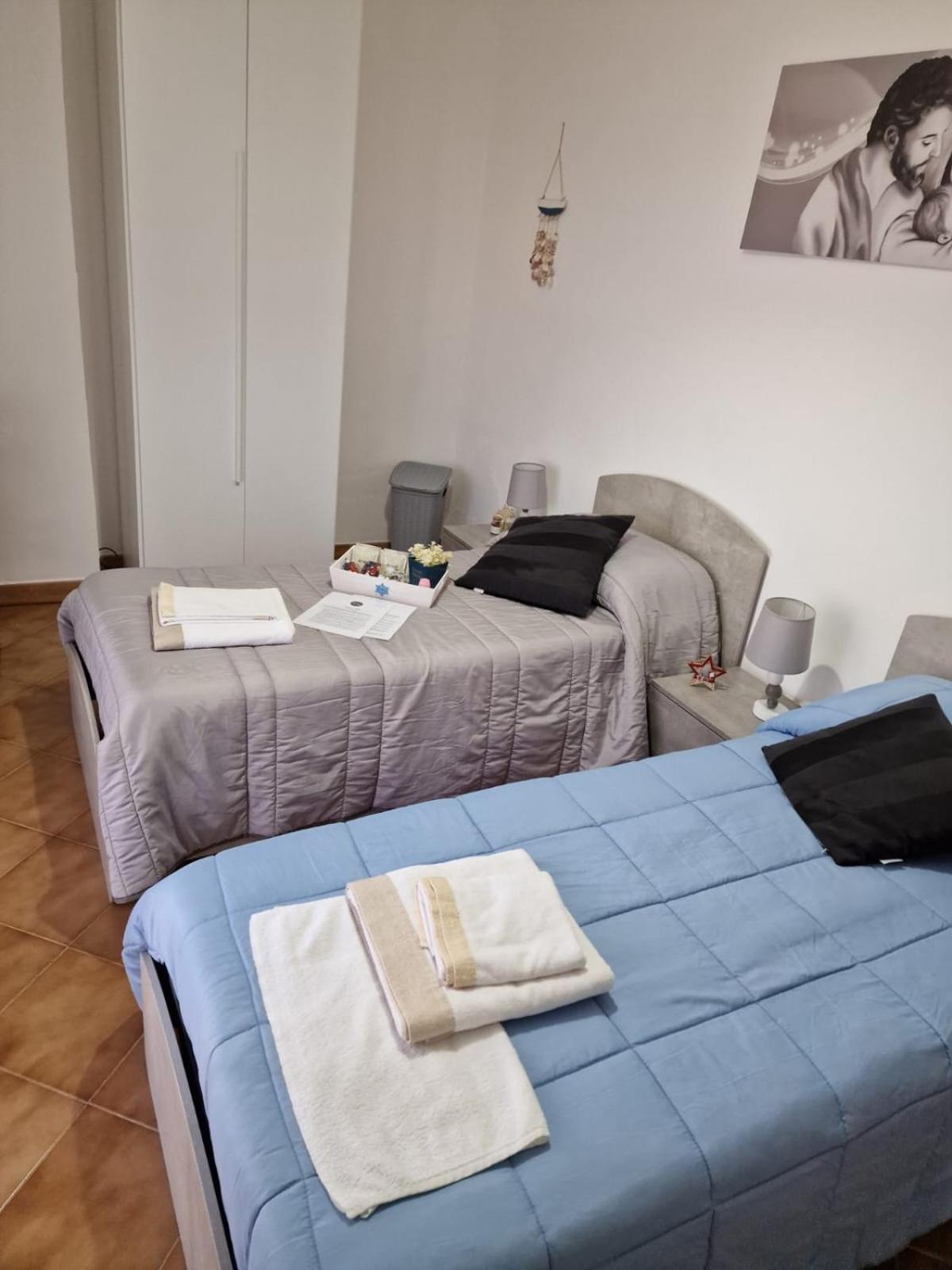 B&B Le Stanze Di Aurora Palermo Eksteriør billede