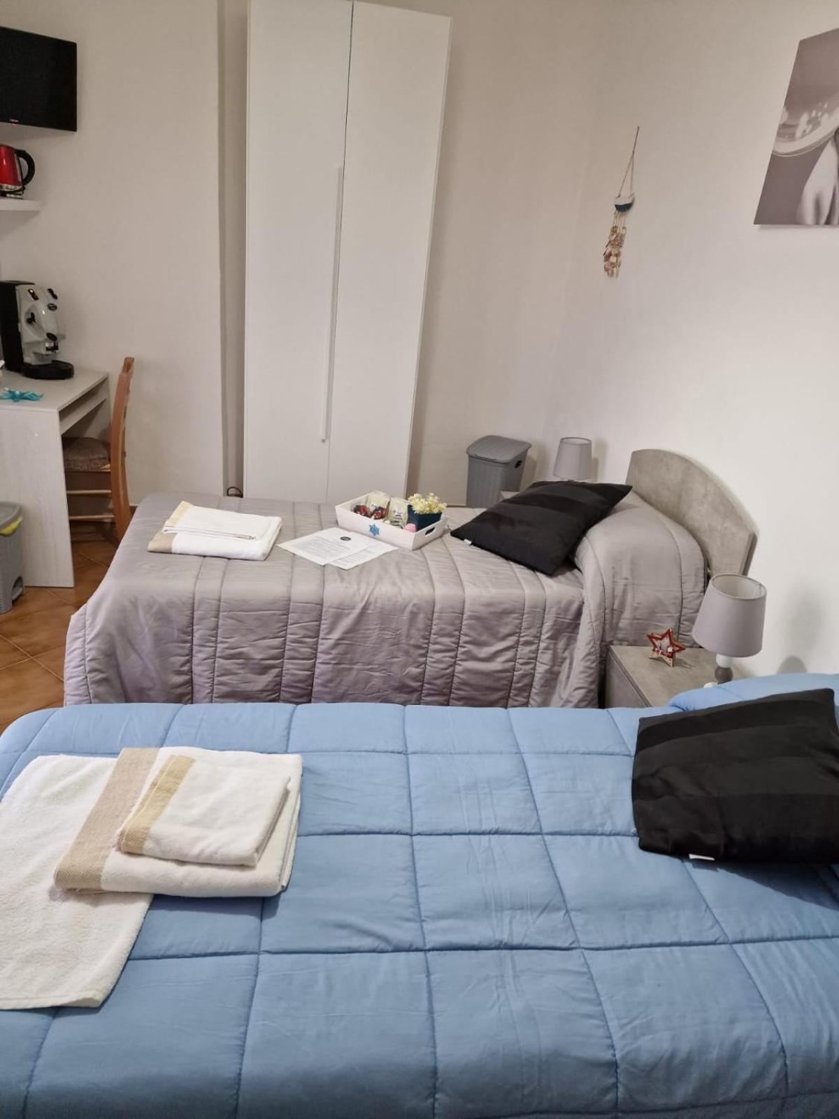 B&B Le Stanze Di Aurora Palermo Eksteriør billede