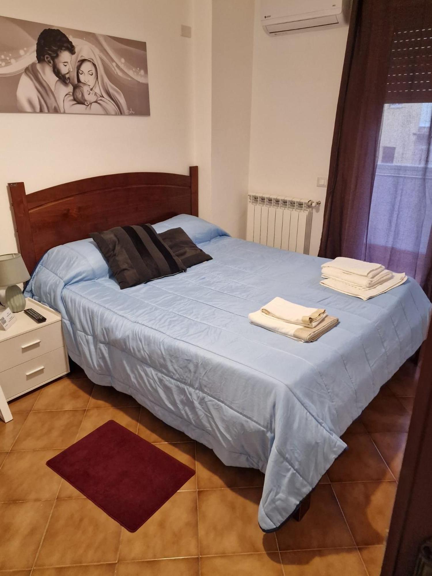 B&B Le Stanze Di Aurora Palermo Eksteriør billede