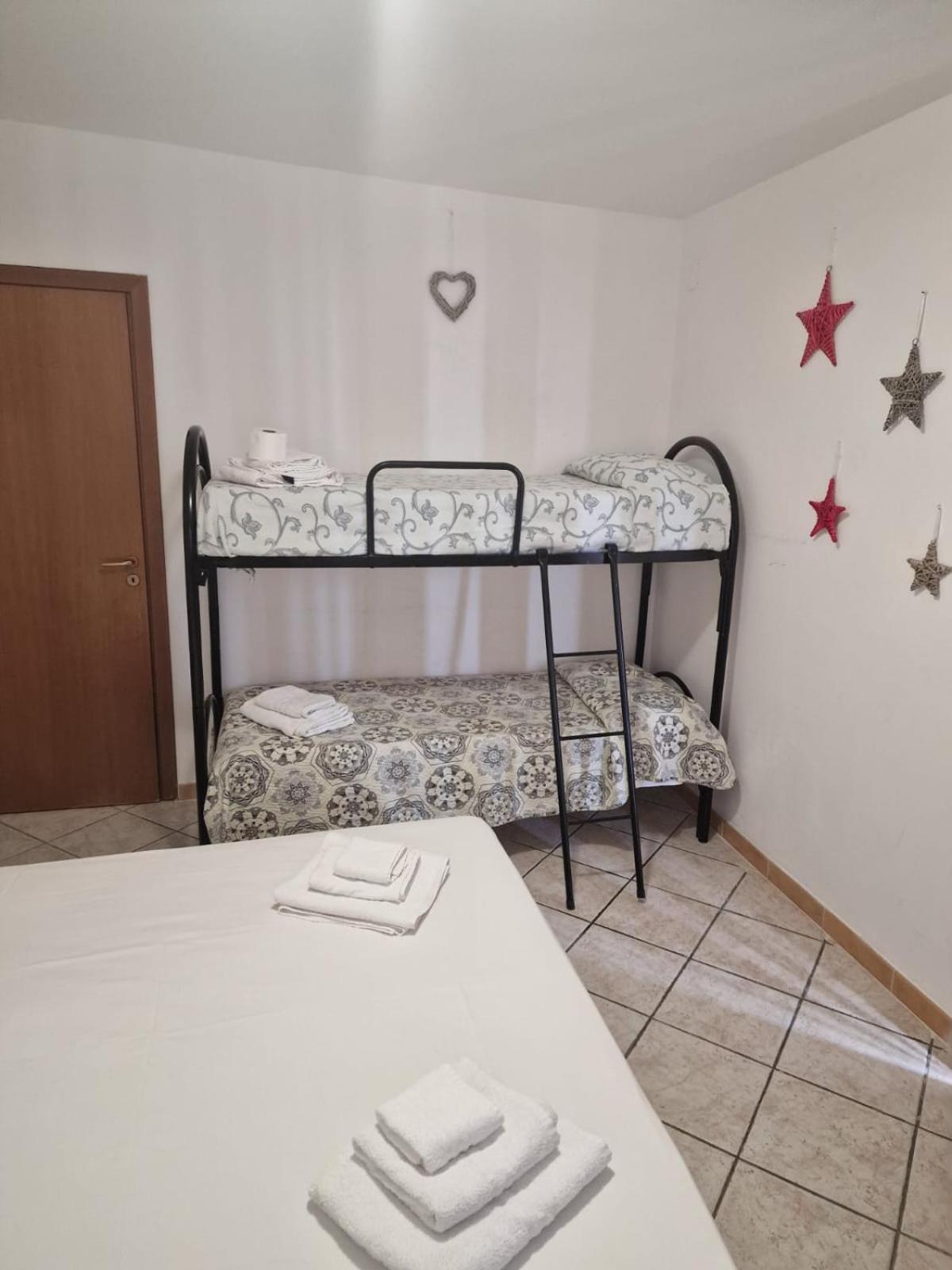 B&B Le Stanze Di Aurora Palermo Eksteriør billede